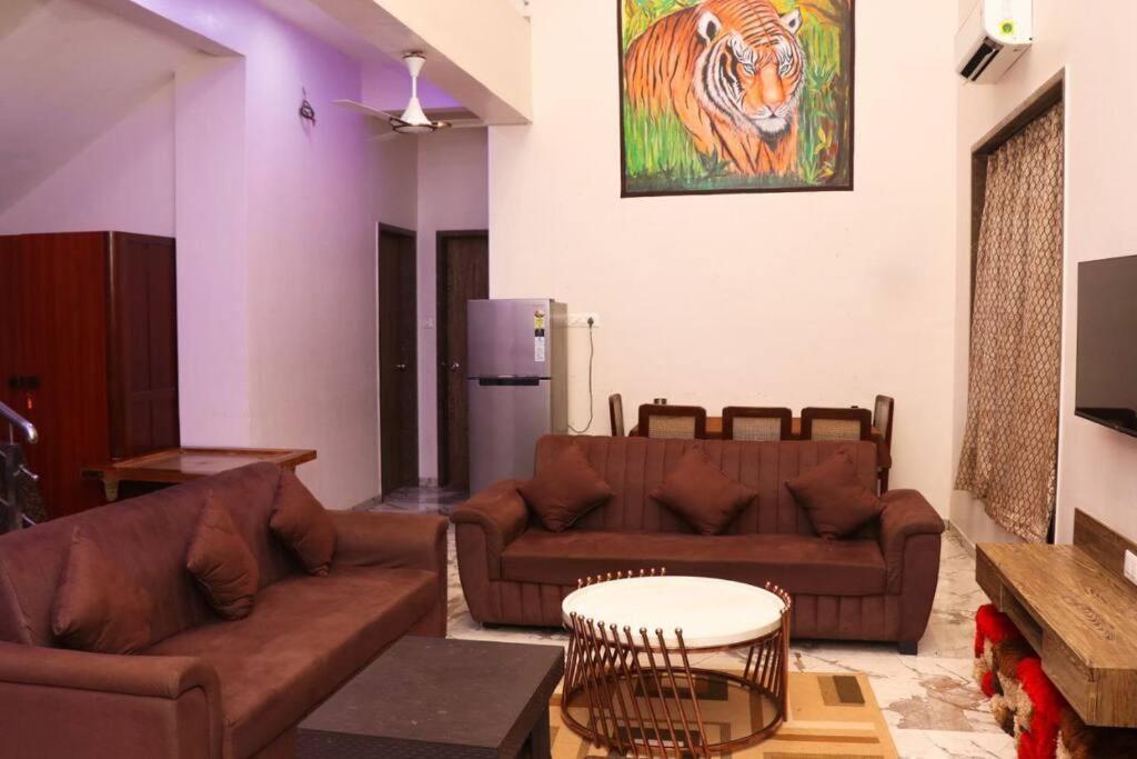 Gk Beach House 5Bhk Pvt Pool Villa Mumbai Exterior photo